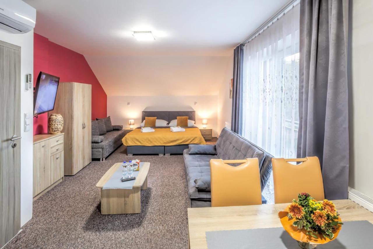 Elendris - Ubytovani U Kostela Brno Exteriör bild