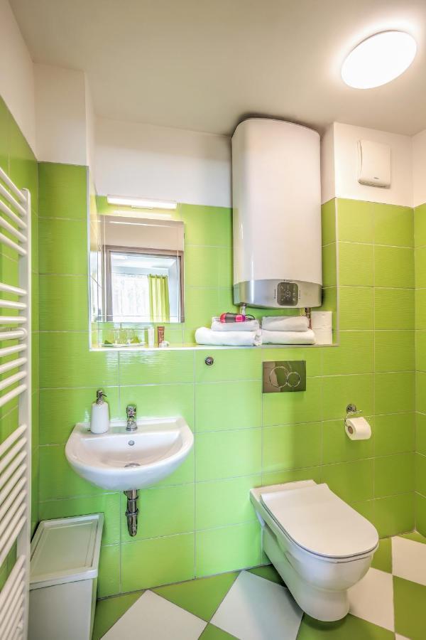 Elendris - Ubytovani U Kostela Brno Exteriör bild